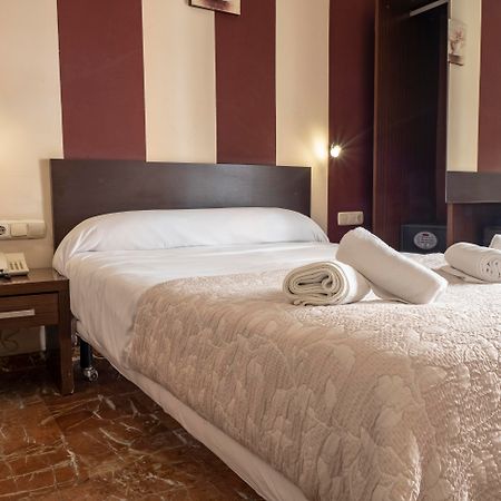 Hotel Marina Huelva Kültér fotó