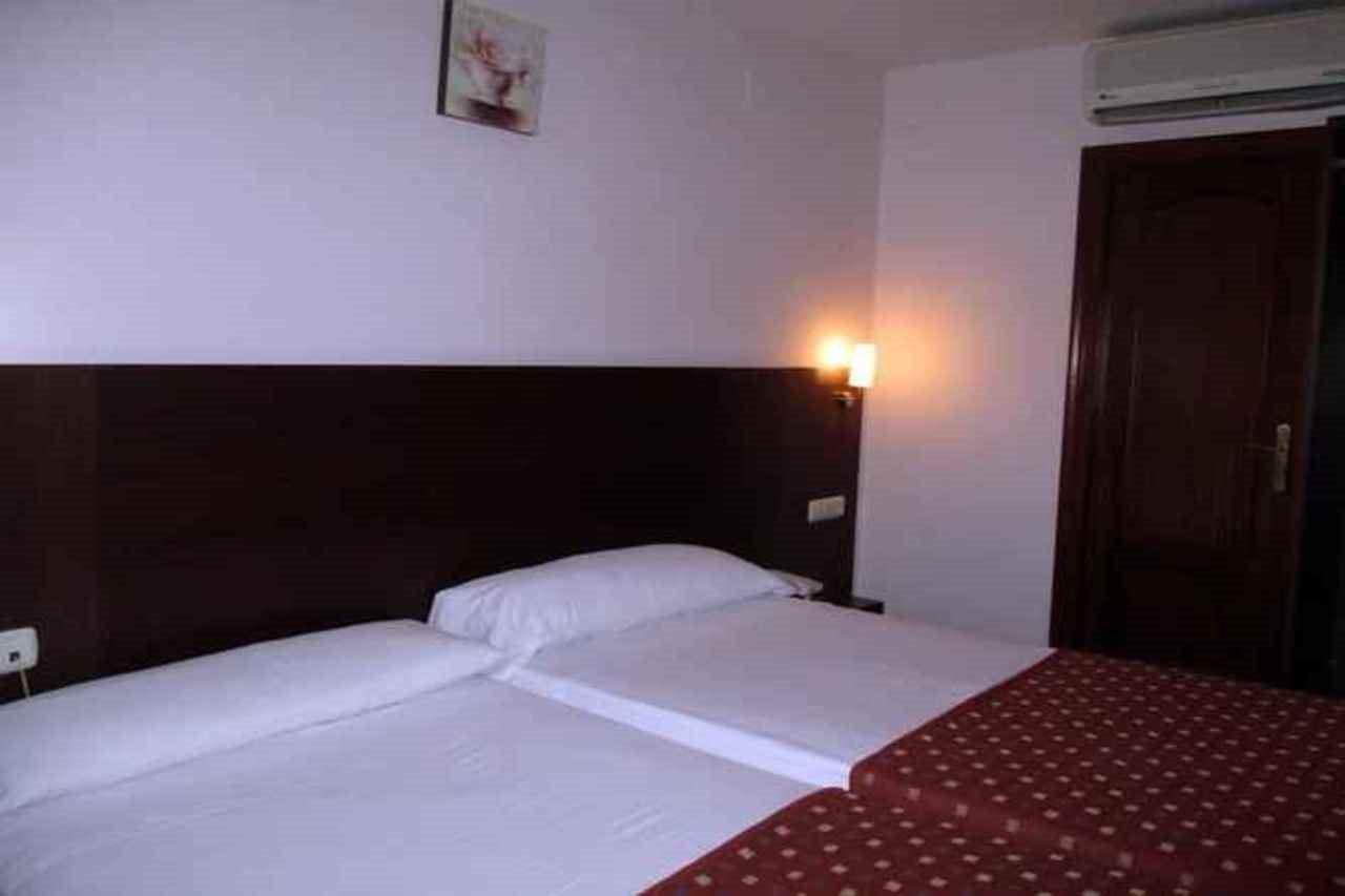 Hotel Marina Huelva Kültér fotó