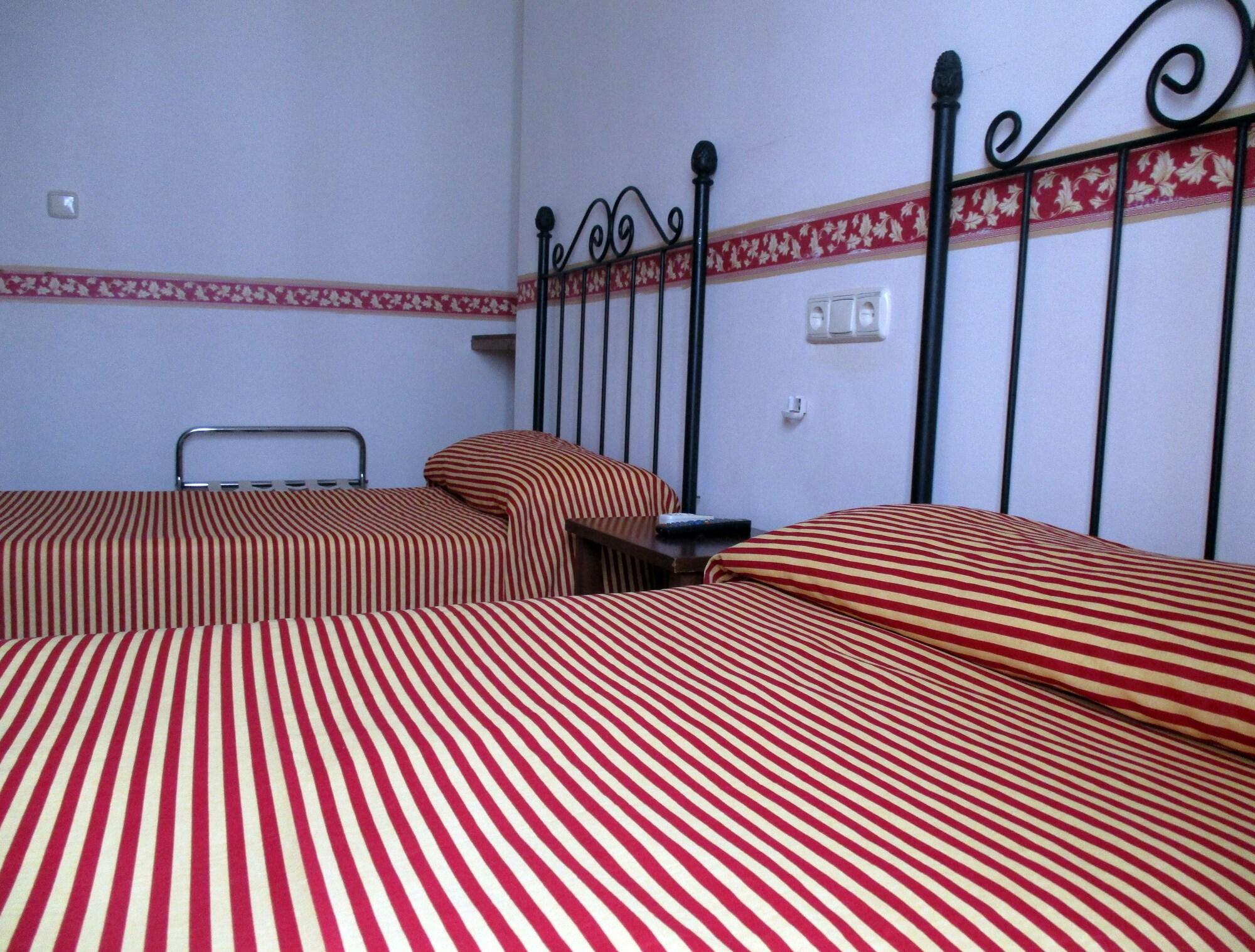 Hotel Marina Huelva Kültér fotó